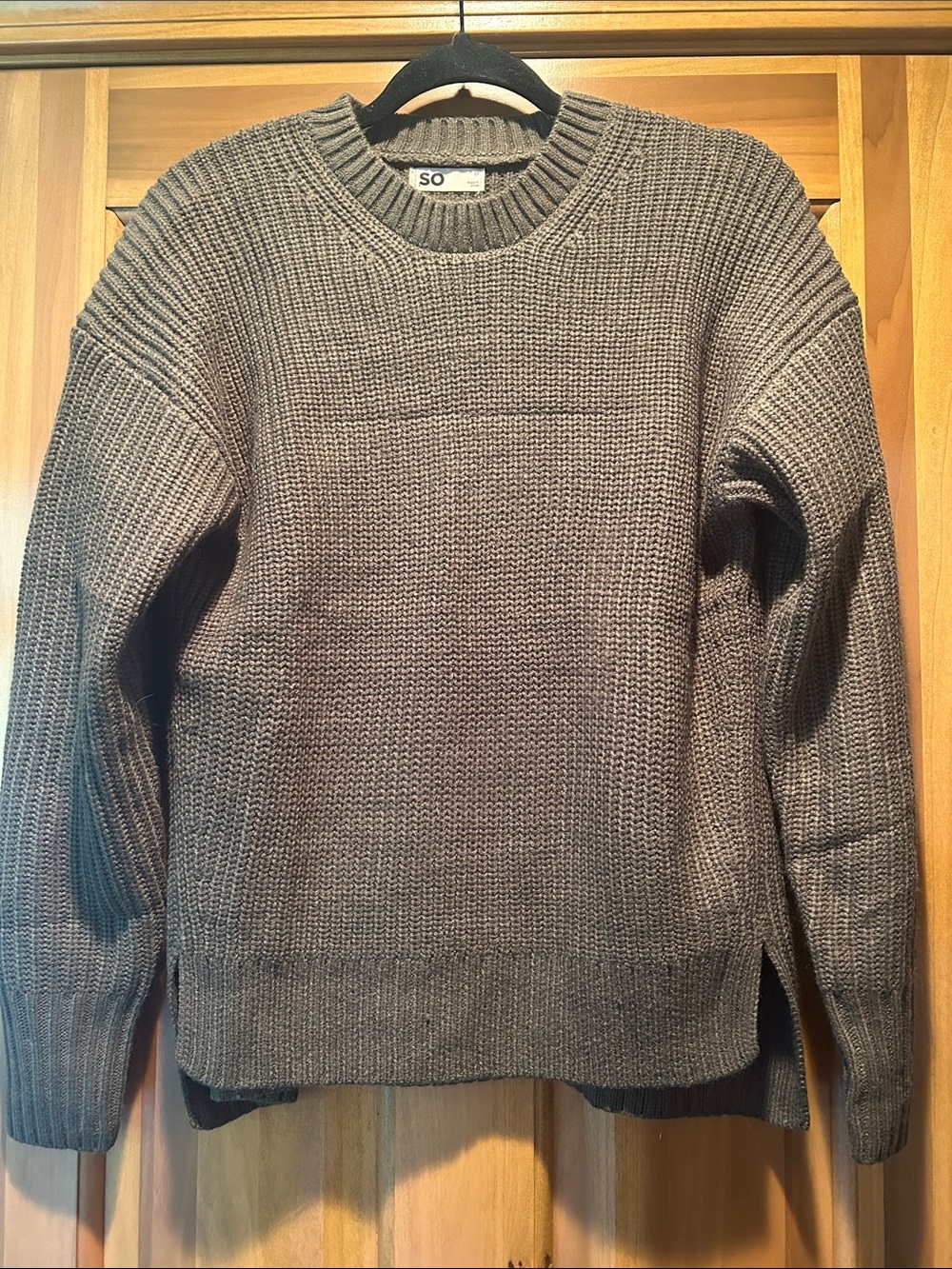 SO Women's Crewneck Sweater in Olive